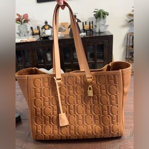 Carolina Herrera - Andy Locked All Day/ Large a shoulder Bag